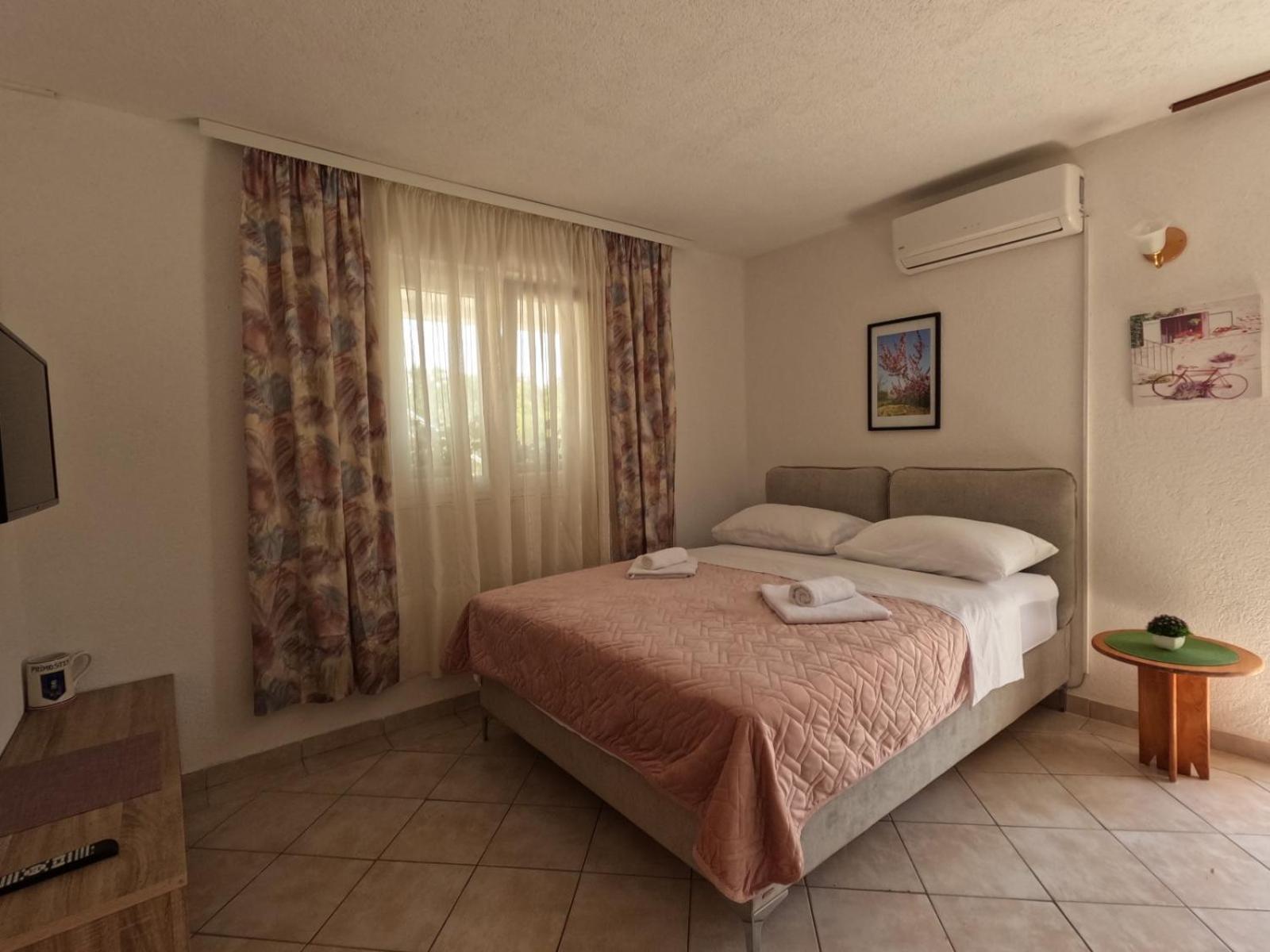 Apartmani Lena Sibenik Bagian luar foto